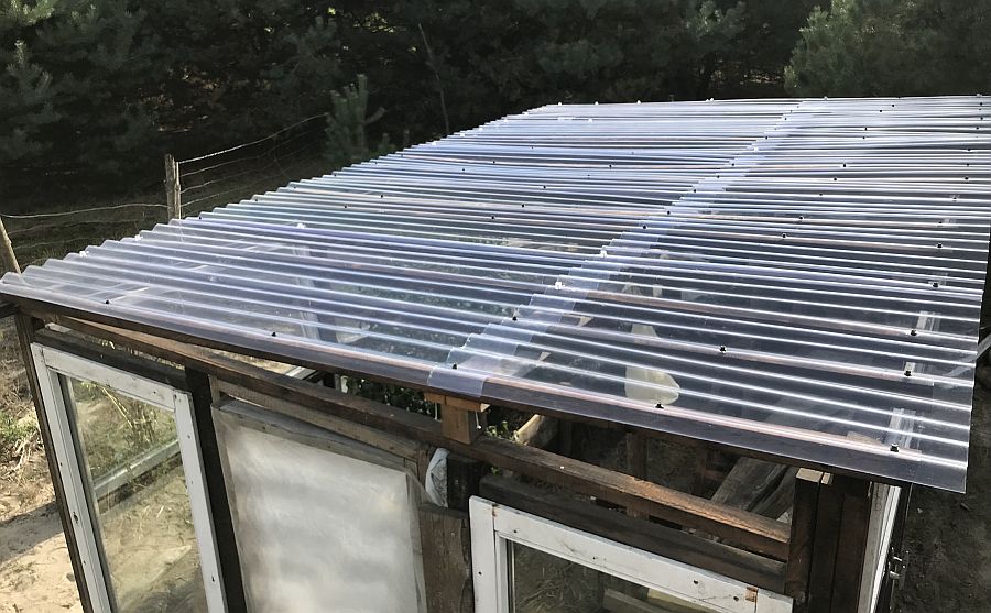 greenhouse roof covering